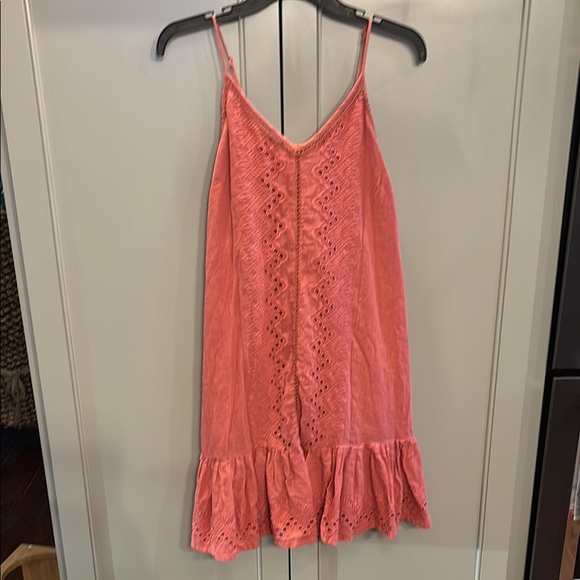 House of Harlow 1960 Dusty Rose Eyelet Embroidered Flounce Dress Size M Boho - Picture 1 of 5